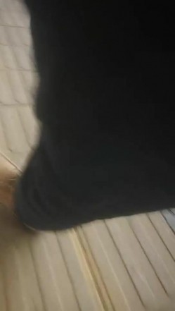 横扫街头炮王佳作，完整版未流出，【老王探花】，足浴店天天逛，穿梭花丛中肆意调戏，总有骚货可以操 截图16