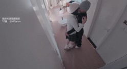超级敏感母狗体质一摸就喷的性瘾女摄影师「奶酪」男友肛交母狗女友，母狗为男友毒龙舔肛，OL秘书装强行插入巨乳反差母狗 截图6