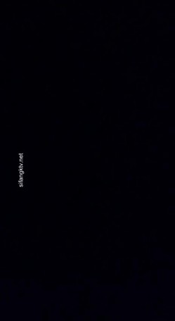 【洗澡更衣偷拍】 多场景冒死偷拍美女学生妹洗澡换衣服 截图11
