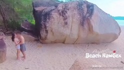 换妻大神，【爱玩夫妻】，包头人妻户外性爱，海边沙滩野战，人妻需要这种刺激才能高潮 截图14