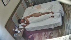 新流出酒店偷拍大学生情侣开房学妹从反抗被动操3天变成床上母狗 截图9