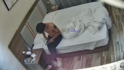 新流出酒店偷拍大学生情侣开房学妹从反抗被动操3天变成床上母狗 截图12