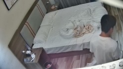 新流出酒店偷拍大学生情侣开房学妹从反抗被动操3天变成床上母狗 截图16