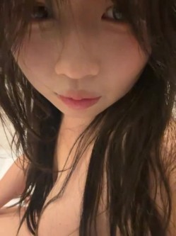 【ST开票大秀】吊钟巨乳八字奶【xiaozhu-668】道具自慰 截图13