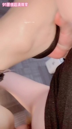 超骚极品网红御姐Avove粉丝团免费福利集 各种场景服饰啪啪啪水多声浪满满撸点 截图6