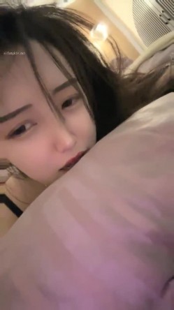 178胸膜！~【傲胸新木优子】，KTV土豪淫乱，高端酒店会牛郎！夜生活真是丰富，之前还爱装逼不脱呢 截图11