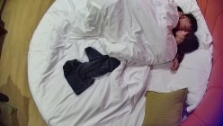 情趣台 穿衣显瘦脱衣有肉的眼镜少妇 衣服下藏着一对巨乳 男人打完第一炮休息 自己坐上去开启第二炮 截图6
