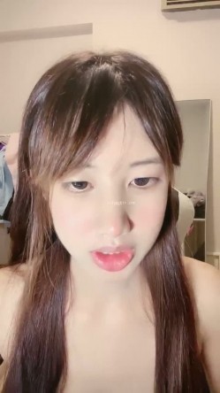 正宗校花下海~超漂亮！100%心动感觉~！又有新鲜的少女肉体可以看了! 截图16