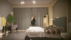 【黄先生探花】，酒店偷拍，极品大奶高个小姐姐，情趣黑丝大长腿，难得一见的高品质浪货 截图10