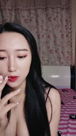 黑色白魔女 温柔七七，好性感的女魔头，衣装端雅-少妇知性，’啊啊哥哥，射我逼啦，好热啊‘骚逼淫语不断！ 截图7