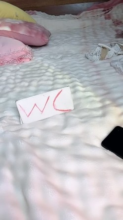G奶女神【蜜桃允儿】性感裸舞~口爆深喉~无套啪啪狂射一身 截图6