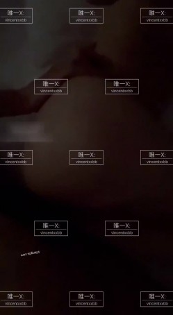 ️【反差淫妻泄密】，强势回归，推特27万粉NTR媚黑绿帽淫妻【vincentxxbb】最新VIP福利，3P中出内射 截图2