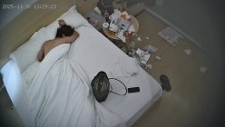 酒店偷拍 连续两天入住情侣气质甜美又身材不错的美女喜欢上位榨取男友精液 截图4