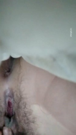 全新裸贷来袭20多位小姐姐逾期被金主流出-其中有几位颜值不错的模特,护士,女主播 截图16