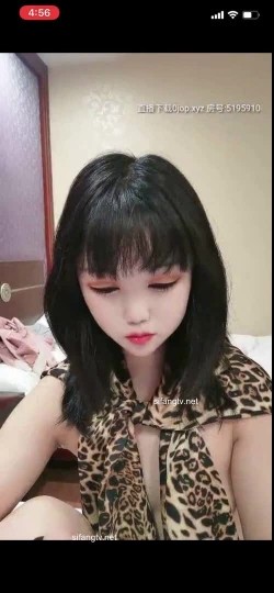 【00后妹子可约】甜美可爱的小妹妹和炮友啪啪大秀现场直播 截图13