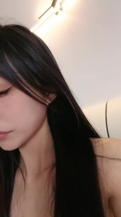重磅，年度最美女神，首次啪啪突破尺度，【二货虎豹骑】，妈的，好白菜被猪拱了，还那么粗鲁 截图6
