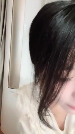 音乐才女 ️极品模特身材【恩惠】持续放飞中~高价收费揉奶扒B任君赏 ️看得鸡儿硬一晚上！ 截图11