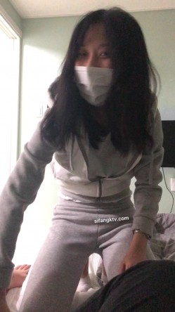 屌丝女神有钱人小母狗！颜值在线清高拜金露脸美女大学生被金主包养，日常各种不雅性爱自拍流出 截图16