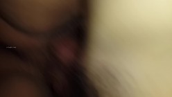 【最美 ️淫乱人妻】极品美乳淫妻『嫂子爱露出』最新性爱私拍 群P乱交露出 前裹后操小逼要玩烂 截图6