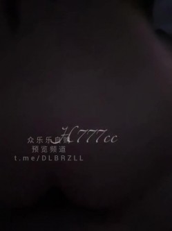 推特肌肉猛男打桩机『jxzeroc』和前女友 车震 口交 野外露出 户外性爱 颜射 无套内射 各种元素集齐 截图11