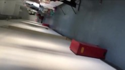 宿管老师又来查寝,看到没穿衣服的女孩子就要过去捏一下她们的乳头,摸一下她们的小穴,最后走的时候还把阳台上晒的胸罩拿走了一个 截图13