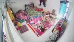 10月最新流出【破解摄像头】 ️监控下的女生宿舍日常洗澡换衣服 截图9
