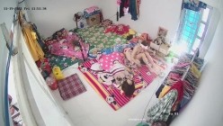 10月最新流出【破解摄像头】 ️监控下的女生宿舍日常洗澡换衣服 截图10
