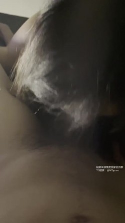 杭州炮哥真实约炮日记《在校女学生》社交软件认识的妹妹，刚开始特别高冷，带上眼罩就直接放飞自我了 截图16