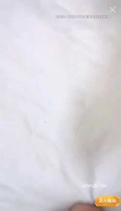 极品骚货浪女【AVOVE】拼接肉丝开裆御姐爆艹嘶吼，水润无毛阴户纵享丝滑 爆射芊细玉足 截图12
