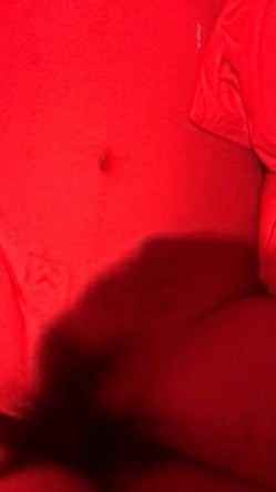 【重磅泄密流出】清纯小美女啪啪调教视频流出（完整版）75V+129P 截图13