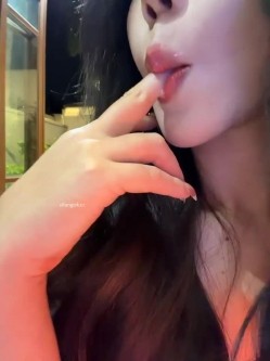 stripchat【za-02605】户外露出女神! 特大道具爆菊~喷水 截图4