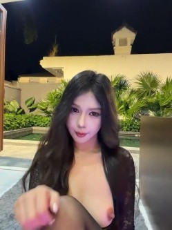 stripchat【za-02605】户外露出女神! 特大道具爆菊~喷水 截图15