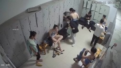 舞蹈班《监控破解》偷拍多位美女学员后台换衣服 截图13