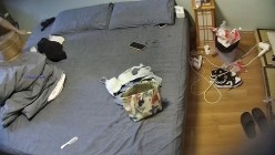 高校附近钟点炮房 摄像头偷拍大学生情侣青春女孩被男友射了一嘴后再吃外卖 截图9