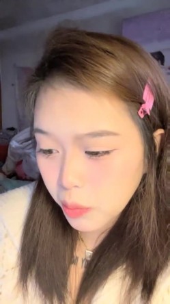 奶控福利，全网最大奶子来了~【甜甜甜甜圈】，就问各位大哥，这奶子大不大，震撼，惊人 截图10