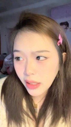 奶控福利，全网最大奶子来了~【甜甜甜甜圈】，就问各位大哥，这奶子大不大，震撼，惊人 截图12