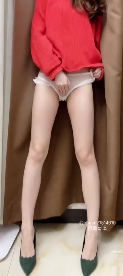 推特绿帽NTR夫妇刷锅第一人【娇妻日记】订阅私拍，户外露出、约单男、换妻4P 截图12