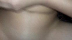 在表妹的手机里发现的 平时一本正经的乖乖女没想到还是一个小骚货 截图5
