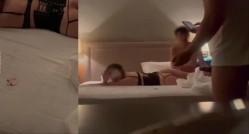 推特13万绿帽夫妻「番尼君」付费资源 三十路某校女教导主任玩夫妻交换 截图4