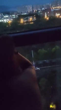 推特极品人形小母狗【Cc重制版】绝版福利，花式调教露出肛塞口交M腿狗链吃烟灰喝尿 截图6