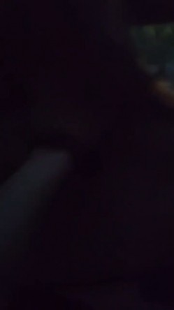 推特极品人形小母狗【Cc重制版】绝版福利，花式调教露出肛塞口交M腿狗链吃烟灰喝尿 截图9
