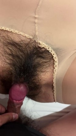 上海高端绿帽癖夫妇「Oliva_couple」极品淫妻皮肤紧致网约单男献妻、夫妻交换多人淫乱 截图2