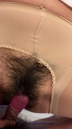 上海高端绿帽癖夫妇「Oliva_couple」极品淫妻皮肤紧致网约单男献妻、夫妻交换多人淫乱 截图9