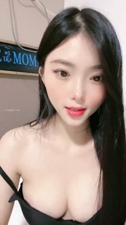 【御姐宝贝儿】，花一样的少女，你的猫系女友已上线，白得发光，足交自慰真棒 截图12