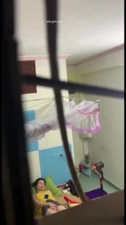 怎么也想不到温文尔雅的嫂子居然做这种事 太真实有点不敢相信！ 截图16