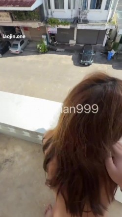 【chishan999池善】，付费群极限人前露出，裸体街头骑车，海滩，加油站，深夜的街头 截图8