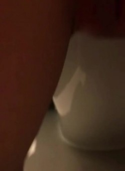 安徽反差女神_朱思颖_被金主包养日常性爱视频流出_酒店激情舔屌_翘臀狂干高潮_极致征服欲炸裂！ 截图2