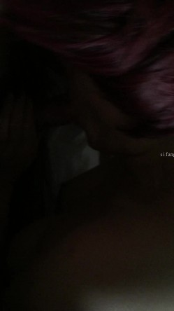 【良家交换群3】良家交换群系列一都是良家素人,视频均为高清高分辨率，主角10余人，内容真实，爱人的缠绵与信任 截图1