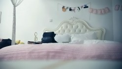 七天探花_今夜狐媚00后小淫娃，黑丝苗条美腿诱惑，挑逗勾人一副欠干样 截图3