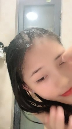 萌萌小仙女 广西表妹 ，带你飞带你浪，小逼逼感受拳交的快乐，菊花的初尝试，脸上爽开花啦！ 截图13